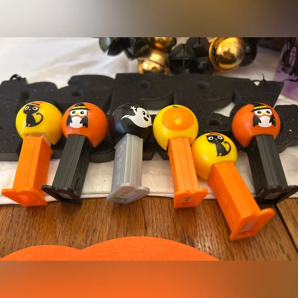 HALLOWEEN Decorations - 20 Pieces!